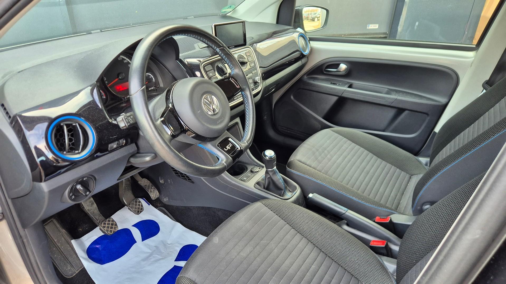 VW UP 1.0 CUP