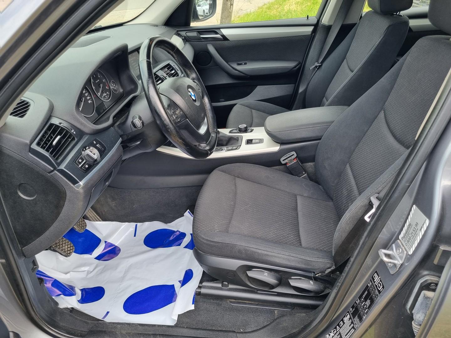 BMW X3 2.0d 4x4 HAK Bi Xenon Nawigacja 